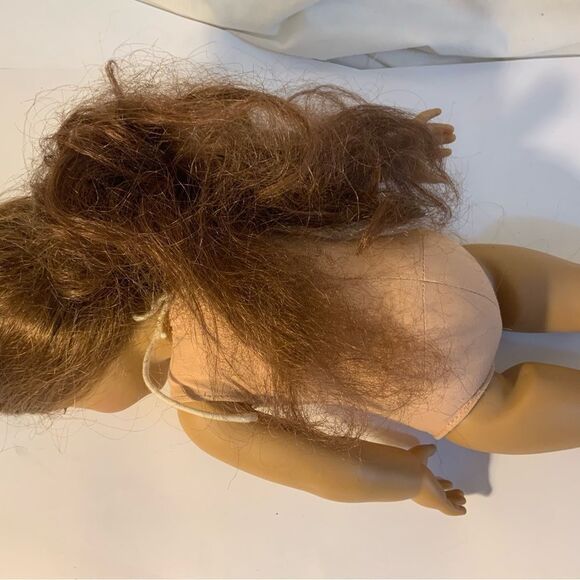 COPY - AMERICAN GIRL DOLL beautiful no Outfit - Picture 6 of 8